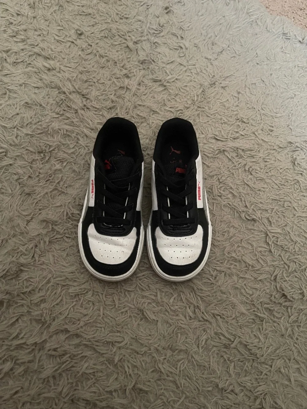 Puma Sneakers